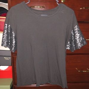Women’s shirt